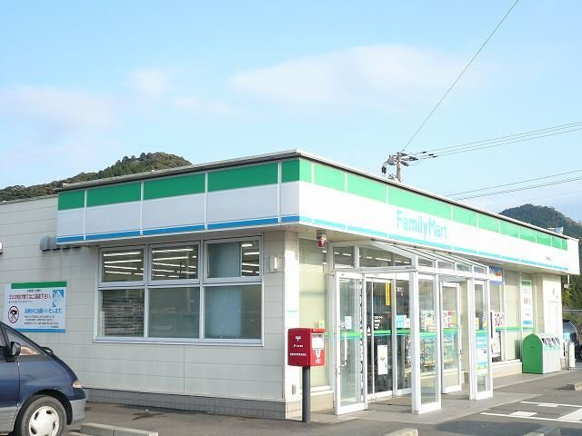 ハッピーメゾン　Ⅱの周辺|ファミリーマート日南東郷店まで1400m