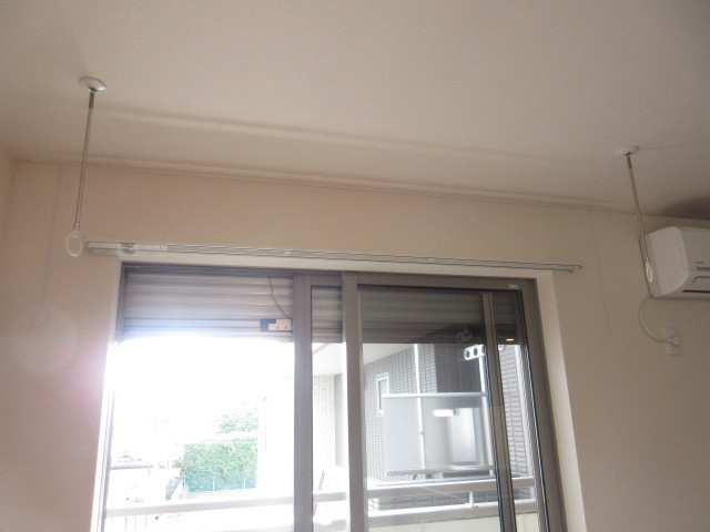 カーサ・コローナの設備|★室内物干しフック★