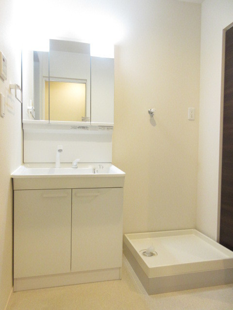 カーサ・コローナの洗面所|★シャンプードレッサー★