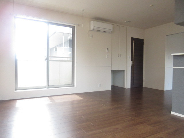 カーサ・コローナの居間・リビング|★開放感のあるリビング★