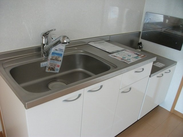 フレッシュリーガーデンＢのキッチン