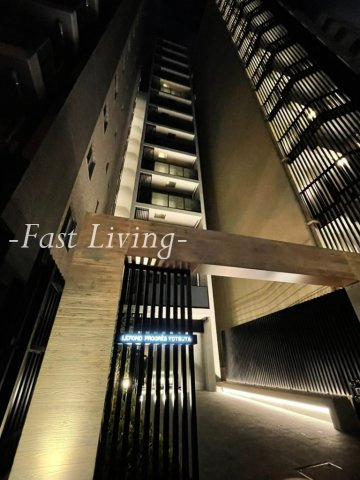 ルフォンプログレ四谷のエントランス