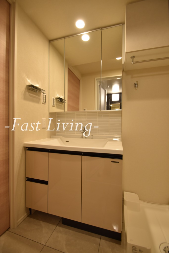 ルフォンプログレ四谷の洗面所