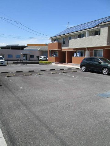 カーサ・クラレの駐車場