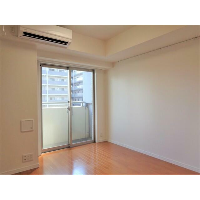 グロースメゾン亀戸の居間・リビング