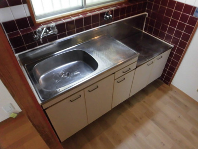 【キッチン】 | パールハイツ | まな板スペースもあるキッチンです