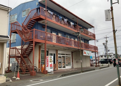 【外観】 | シャトル愛川 | 最寄り駅が近いなどの交通アクセスが良い土地だと暮らしやすいですよね。通勤・通学の観点から土地を選ぶことも大切です！自身や家族のライフワークからあったの物件を探しましょう！当社営業がお力になります！
