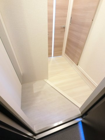 エムスクエアの玄関