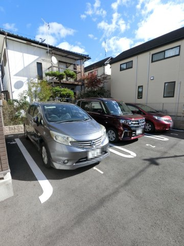エムスクエアの駐車場