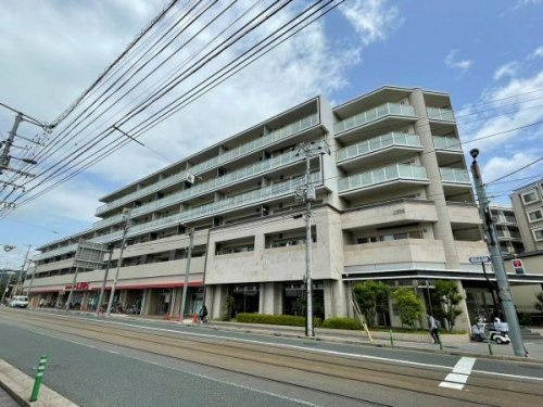 プレサンスロジェ太秦天神川駅前
