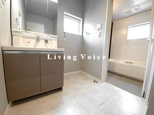 【脱衣所】 | 【仲介手数料０円】秦野市今泉　中古一戸建て | 秦野市今泉　中古一戸建て