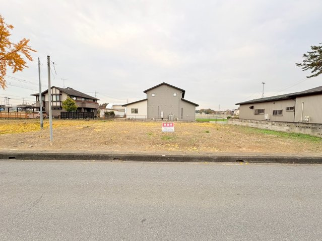 坂戸市石井　建築条件なし売地　東武東上線『北坂戸駅』徒歩33分　【勝呂小学区】