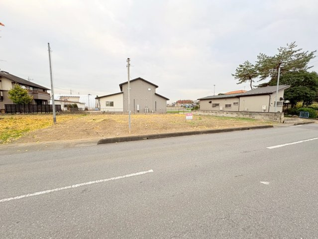 坂戸市石井　建築条件なし売地　東武東上線『北坂戸駅』徒歩33分　【勝呂小学区】
