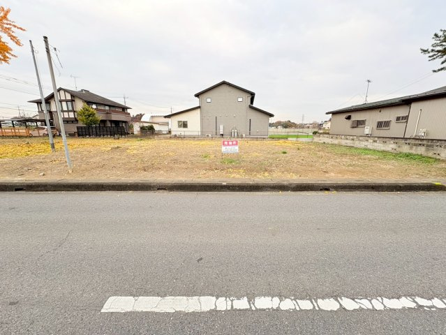 坂戸市石井　建築条件なし売地　東武東上線『北坂戸駅』徒歩33分　【勝呂小学区】の外観