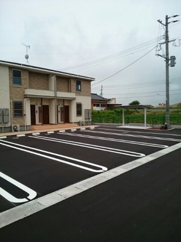 ポルトボヌール　Ｃの駐車場