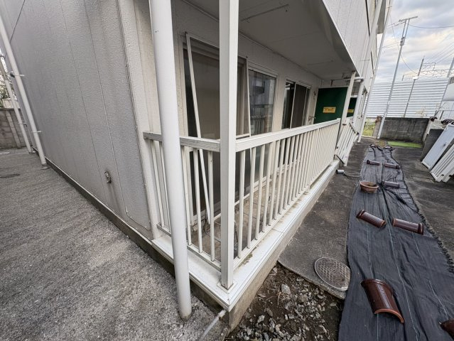 サンライズ市川のバルコニー