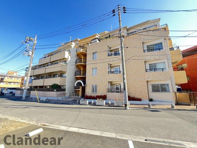 グリーンパーク第8綾瀬の外観|ドキドキの新生活も、安心してスタート。ぴったりの住まいを見つけませんか？クランディアが一緒に住まい選びをサポートします‼　まずは、お気軽にお問合せください　＃クランディア