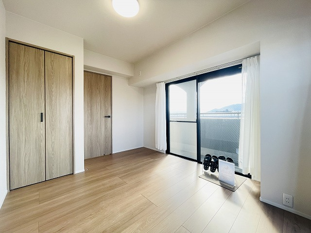 【洋室】 | じゅうグランドモア長住