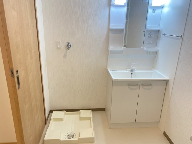 グランドソレイユカカズⅡの洗面所