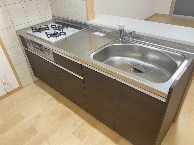 グランドソレイユカカズⅡのキッチン