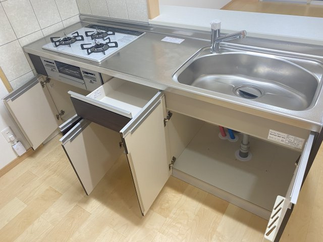 グランドソレイユカカズⅡのキッチン