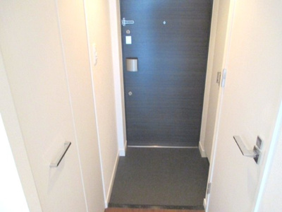 【玄関】 | メインステージ新大阪 | 玄関です