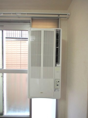 【設備】 | 産友ビル麦田町 | 快適に過ごせるウインドエアコン付