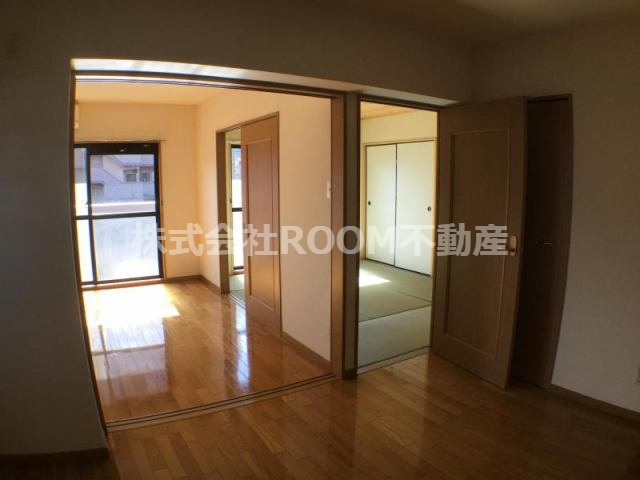 ユーミー由地の内装