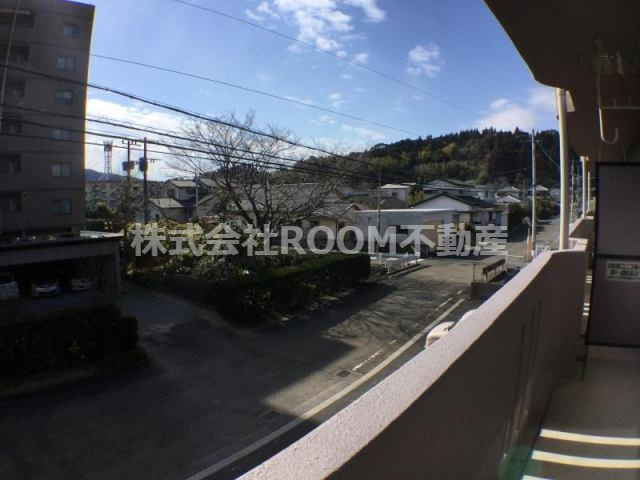 ユーミー由地の展望