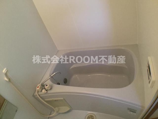 ユーミー由地の浴室