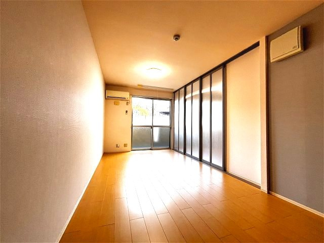 オブ・ヴィラージュの居間・リビング