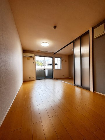 オブ・ヴィラージュの居間・リビング