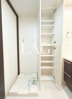 【設備】 | エコロジー錦糸町レジデンス | 室内洗濯機置き場です。