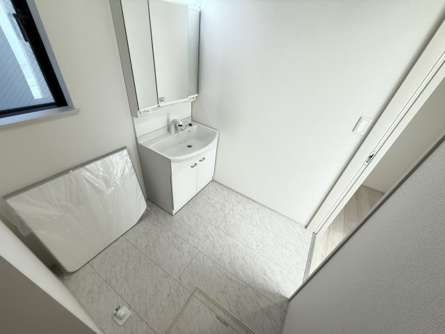 堺市中区福田　第2期　新築一戸建ての脱衣所