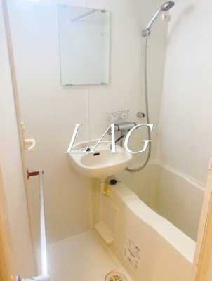 【浴室】 | ヴェルト新宿夏目坂 | お風呂です。