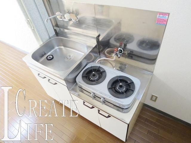 アレイパピヨンのキッチン|別号室の参考写真です。