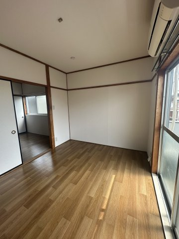 コーポスズキの寝室