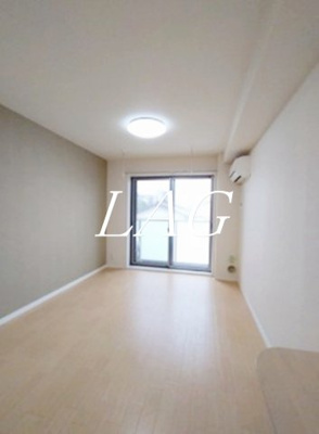 【居間・リビング】 | ソレイユ（西船） | 洋室のお部屋です。