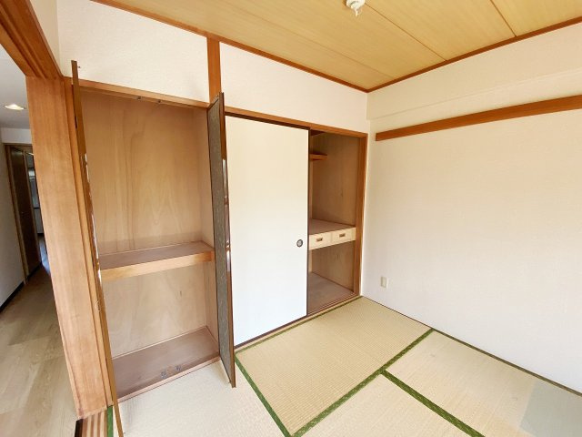 リファインドレリシュの収納|別号室の参考写真です。