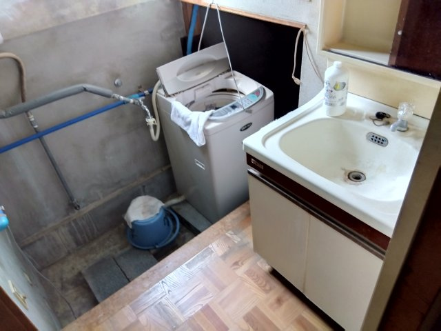 売中古戸建　焼津市栄町の独立洗面台