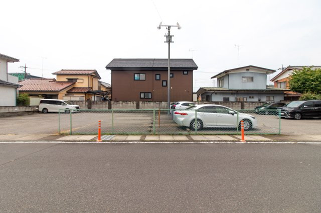 足利市八幡町１丁目の売地
