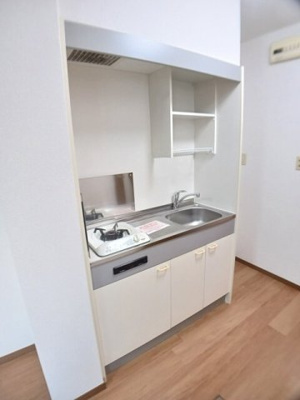【キッチン】 | ＣＯＭＯＤＯ藤城・Ｂ
