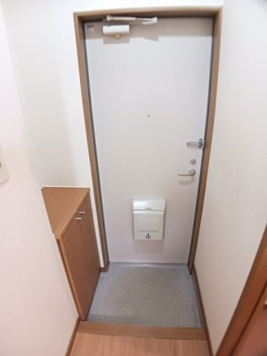 【玄関】 | ＣＯＭＯＤＯ藤城・Ｂ