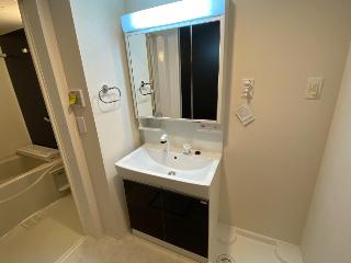 【洗面所】 | アンソレイエ・本堀 | 洗髪洗面化粧台（イメージ）