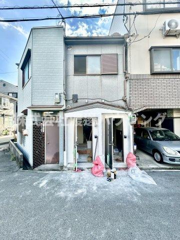 苅田10丁目テラスハウス