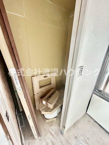 苅田10丁目テラスハウスのトイレ