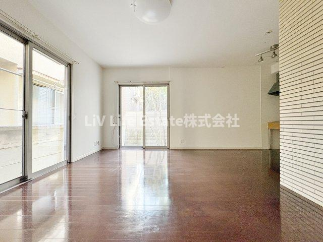 ピュアライトテラスの洋室