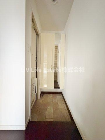 ピュアライトテラスの玄関