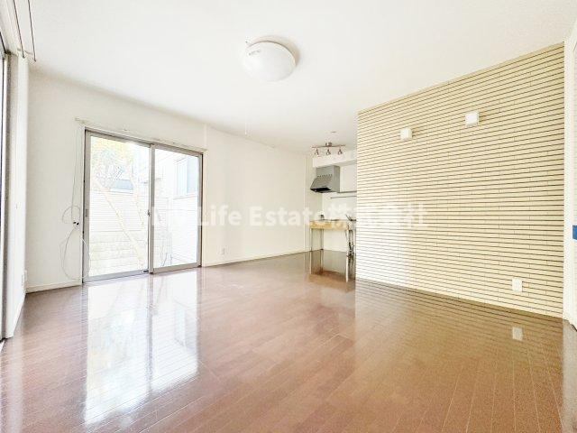 ピュアライトテラスの洋室