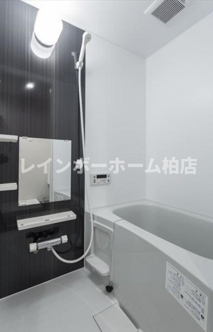 特典：仲介手数料が無料です!!の浴室|お風呂で日々の疲れを落としましょう